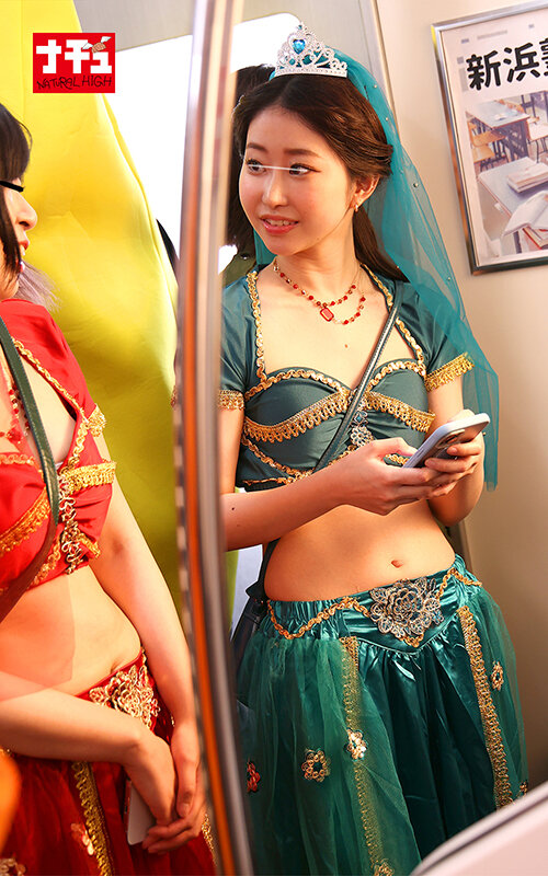 アラビアン系のコスプレ娘もターゲットに！